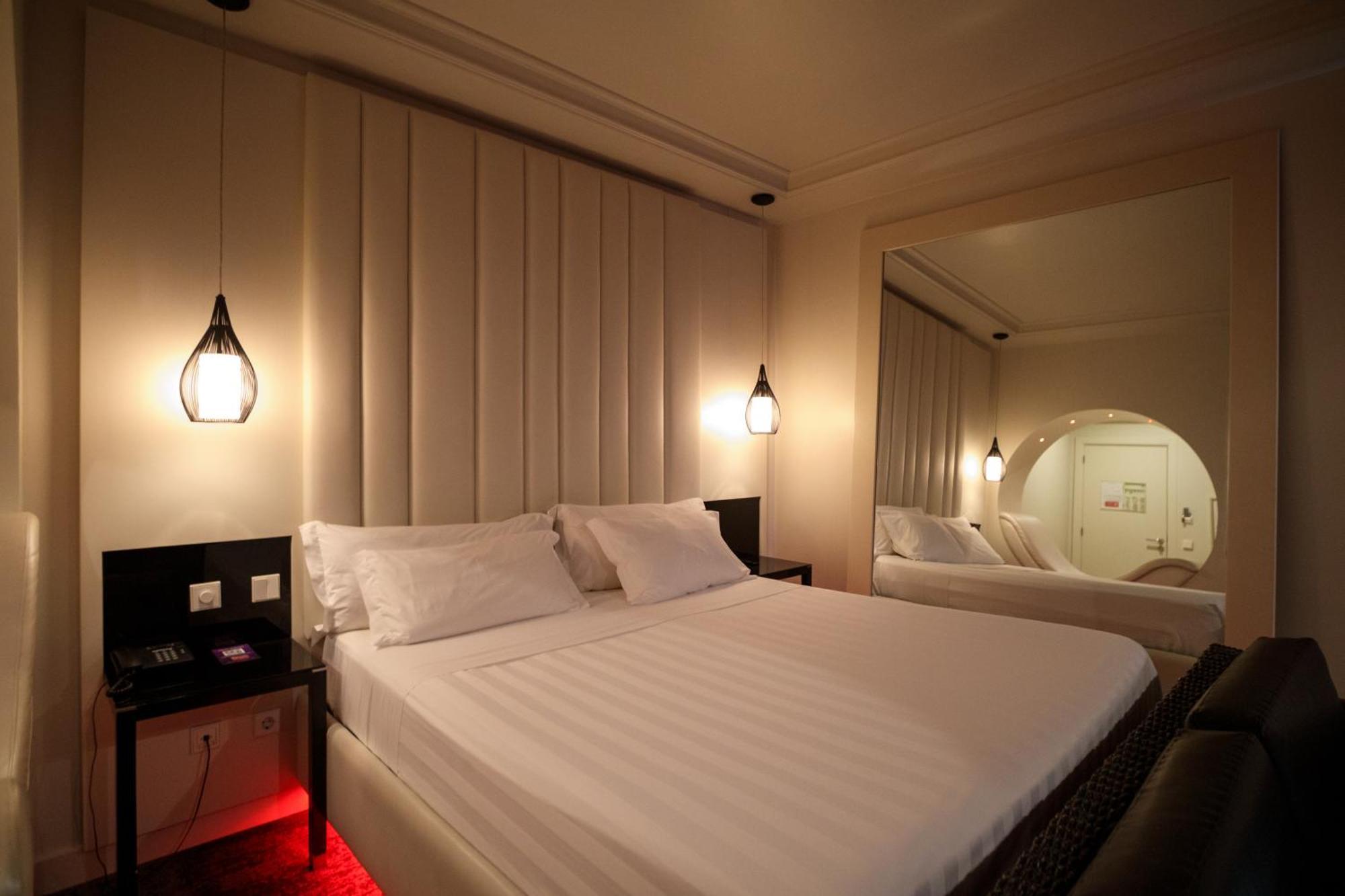 Habana Motel Matosinhos  Buitenkant foto
